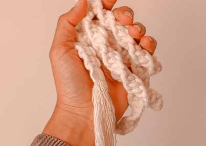 Alça de macramé feita à mão